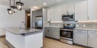 4321 S Congress Ave Gallery 4