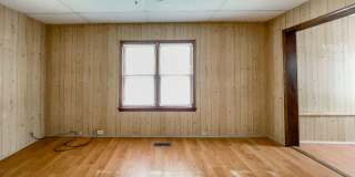 *AVAILABLE NOW!* Cozy Three Bedroom Home! Gallery 32