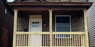 Remodeled 2 Bedroom, 1 Bathroom House Gallery 1
