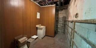 4825 BUTLER ST. (to lease) Gallery 10