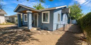 1 Month FREE with 1 Year Lease - Move-In Ready 2 Bed Phoenix Home | Minutes to Airport, ASU, Tempe & Scottsdale | Short & Long-Term Leases Welcome Gallery 4