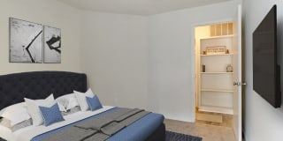 Reflection Pointe Gallery 21