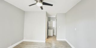 817 NE 19th Avenue Gallery 7