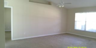 Available Now With 1/2 Off First Month's Rentl! Nice 3/2/2 Across From Oasis North School & Park Gallery 10