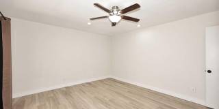 4111 N 87th Place Gallery 31