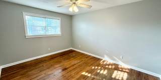 In the Heart of Woodway! Gallery 11