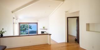 2521 Whitney Avenue Gallery 3