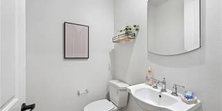 141 Lovelace Gallery 3
