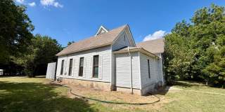 4 bedroom on a large corner lot in Hewitt! Gallery 1