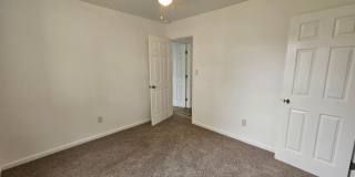 Renovated 4 Bedroom Home! Gallery 15