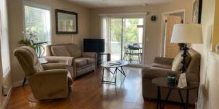 FULLY FURNISHED - Peaceful 4 Bed / 2 Bath Condo Gallery 3