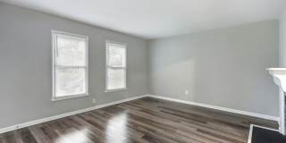 Large 3BR/2BA East Savannah House For Rent Gallery 4