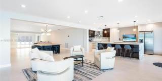 1055 Stillwater Dr Gallery 12