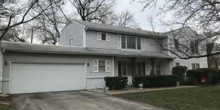 Ward Parkway Duplex Home with 2 Car Garage Gallery 1