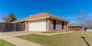 4101 Whispering Oak Drive Gallery 2
