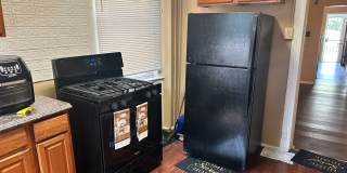 Spacious Home for Rent! W/D Hook-Up! Available Now! Spacious Home for Rent! W/D Hook-Up! Available Now! Gallery 7