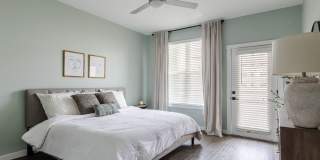 Ladora Modern Apartments Gallery 7