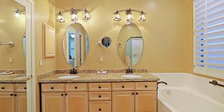 6747 E EAGLE FEATHER Road Gallery 19