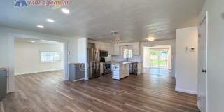 7703 Mistyglen Avenue Gallery 2