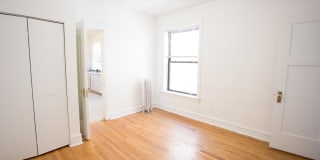 5452 S Ellis Gallery 19