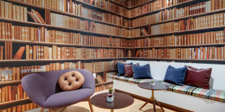 Modera Jack London Square Gallery 33