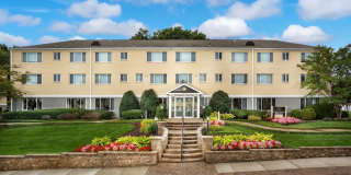 Renaissance Club Gallery 2