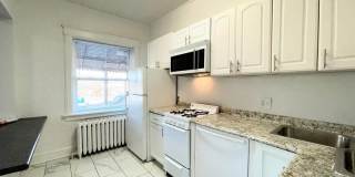 7370 Pasadena Gallery 1