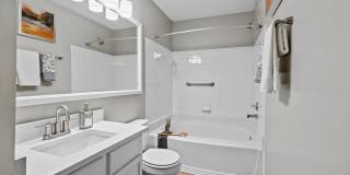 Avana Lexington Gallery 23