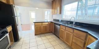 Spacious 2BR with Bonus Room + Private Patio! Gallery 4