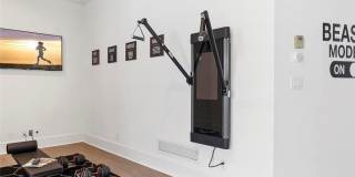 997 Davis Drive Gallery 58