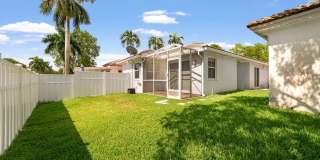 200 NW 75 Ter Gallery 9