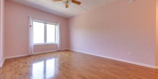 799 Graceland Avenue Gallery 21