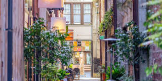 Rialto Court Apartments | MOVE-IN SPECIAL: ONE MONTH FREE RENT Gallery 7