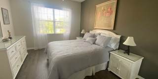Furnished 2 bedroom 2 bathroom condo Gallery 10