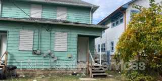 1029 North Parker Avenue Gallery 21