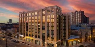 4617 North Broadway Gallery 9