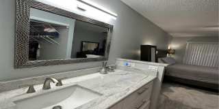3198 CLAREMONT Place Gallery 14