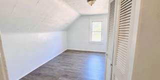 Charming 4-Bedroom Property in Prime Location Gallery 21