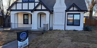 1904 Sayle Street Gallery 1