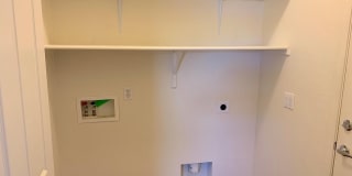 4132 E Chambers Street Gallery 20