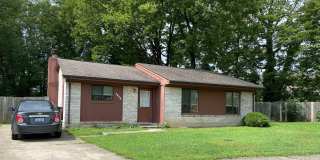 Spacious, All Electric 3 BR House! Fenced Backyard! W/D Hookups, Off-Street Parking Gallery 1