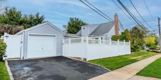 25 E Shore Drive Gallery 27