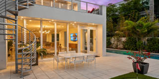 1504 Ne 6th St Gallery 53