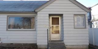 2-bedroom Duplex with Brand New Mini Split! Gallery 1