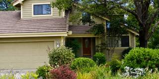 Beautiful Two-Story Auburn Oaks Home with Private Pool Gallery 1