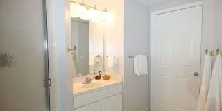 2 Bed/2 Bath Condo in Ballston Gallery 10