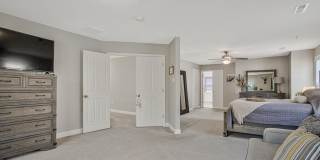12902 CRICKMORE Trace Gallery 35