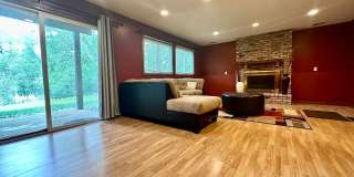 3 Bedroom Home in Maple Grove Gallery 14