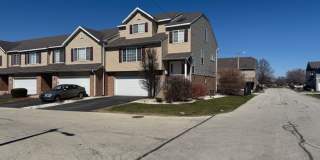 Don’t miss out on this 3Br, 2.5Ba Gallery 1