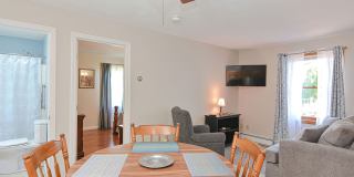 Winter rental: Dot's Place- (Utilities Included) Winter rental: Dot's Place- (Utilities Included) Gallery 5